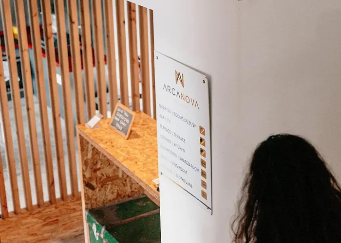 Hostel Arca Nova - *