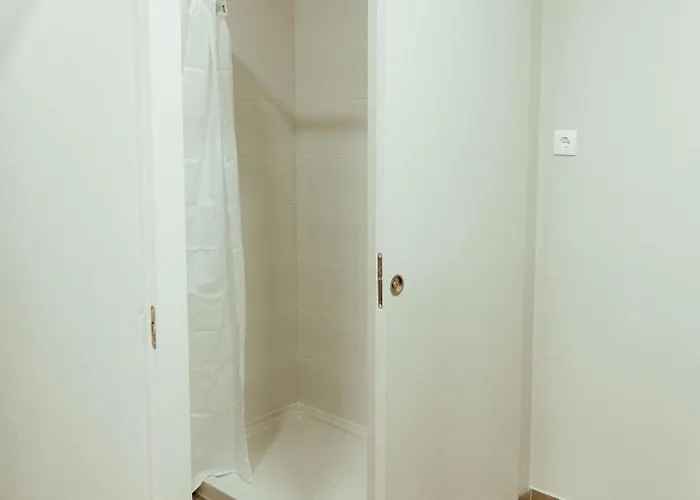 Arca Nova - Hostel *